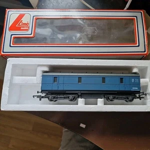 LIMA OO Ex LMS GUV Parcel Van in BR Blue Livery, boxed - Picture 1 of 2