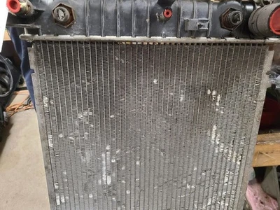 Radiator ID 15193110 Fits 99-04 SIERRA 1500 PICKUP 1896922 - Image 1 of 4