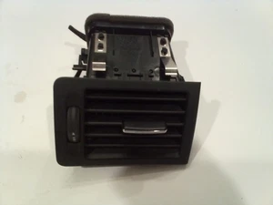 2011 Mercedes Benz C300 Front Right Passenger Side Air Vent Fits 2008-2011 - Picture 1 of 3