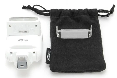 [Neuwertig] Nikon Speedlight SB-N7 Blitzgerät zur Montage in Blitzschuh weiß ... - Bild 1 von 4