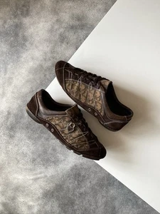 Sneakers Dior By John Galliano Hearts 2006 in metallo con logo monogramma US8,5 vintage - Foto 1 di 13