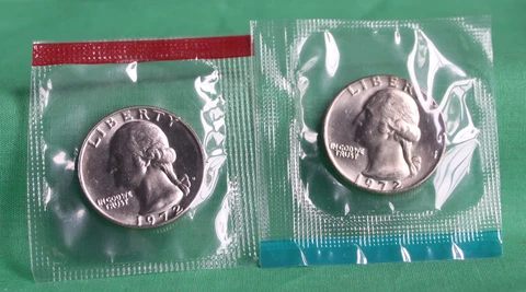1972 P and D Washington Quarter TWO Coins from US Mint Uncirculated Set BU Cello Cover