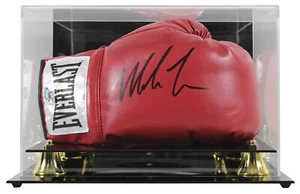 Mike Tyson Authentic Signed Red Everlast Right Hand Boxing Glove W/ Case BAS - Picture 1 of 1