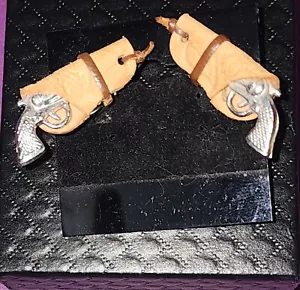 Vintage Silver Six-Shooter Pistols in Holsters Cufflinks - Picture 1 of 9