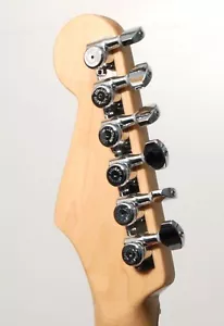 Hipshot 6 In-Line Closed Grip-Lock Staggered Locking Tuner Upgrade Kit in Chrome - Picture 1 of 1