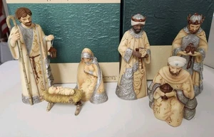 Krippe Weihnachten Elemente Barbara McDonald Maria Josef Jesus 3 Weisen 2007 - Bild 1 von 23