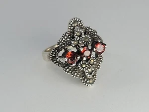 Sterling Silver Pyrope Garnet 3 Stone Ring Rhinestone Accents Size 5 - Bild 1 von 5