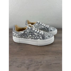 Betsey Johnson SB-Riley weiß Strass Plateauschuh Sneaker Damengröße 7,5 - Bild 1 von 8