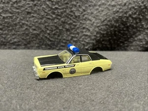 Auto World Tennessee State Trooper 1978 Plymouth Fury carrocería solo Ho Slot Car como nuevo - Imagen 1 de 6