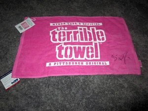 BEN ROETHLISBERGER Pittsburgh Steelers SIGNED Pink Terrible Towel w/ PSA COA - Picture 1 of 2