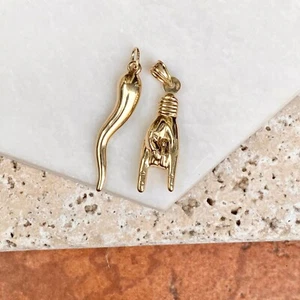 14KT Yellow Gold Italian Mano Cornuto + Horn Corno Pendant Charms Set Large - Picture 1 of 7