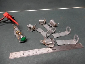Five Test Instrument Vintage Panel Lights Smooth Green NOS - Picture 1 of 3