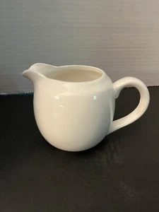 10 STRAWBERRY STREET White Monno Creamer - Picture 1 of 3