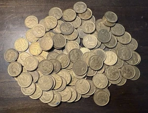 A Lot Of 110 Old Coins From France , 10 Francs Coins - Picture 1 of 2