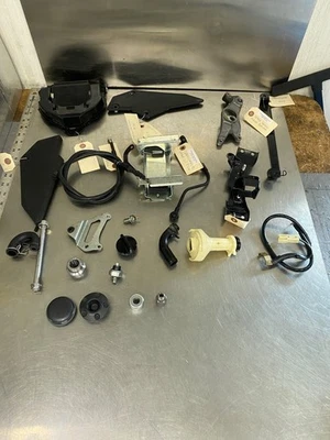 Kawasaki Ninja EX300 2014 #2 lote aleatorio caja #1 Foto 1 de 4