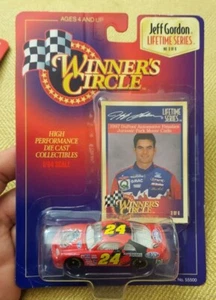 NASCAR WINNERS CIRCLE JEFF GORDON 3 of 6 DIE CAST COLLECTIBLES No55500 - Picture 1 of 2