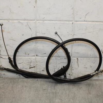 2005 Yamaha YZF R6 THROTTLE CABLES LINES 5SL-26311-00-00 5SL-26312-00-00 BB62 - Image 1 of 4