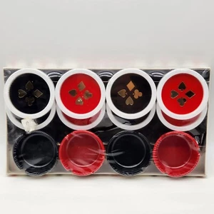 Juego de 12 piezas de cenicero y posavasos Queen of Hearts en caja trajes de cartas - Imagen 1 de 11