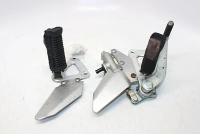 Juego trasero derecho izquierdo Suzuki GS500E 1993 estriberas conductor Foto 1 de 4