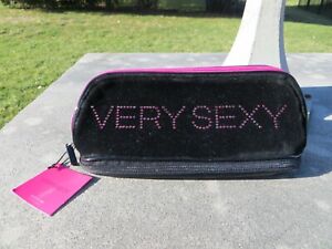 NEW - Victoria's Secret Very Sexy velvet makeup case - Black