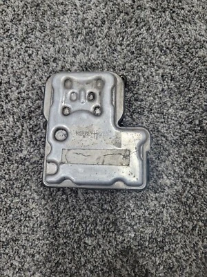 USED 2002-2005 Chevy Blazer/GMC Jimmy/Sonoma ABS Control Module 13354723 - Image 1 of 4