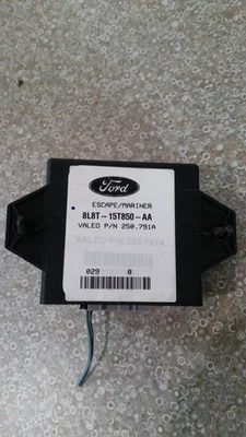 Módulo asistente de estacionamiento trasero Mercury Mariner Escape 2008-2011 OE 8L8T-15T850-AA Foto 1 de 4