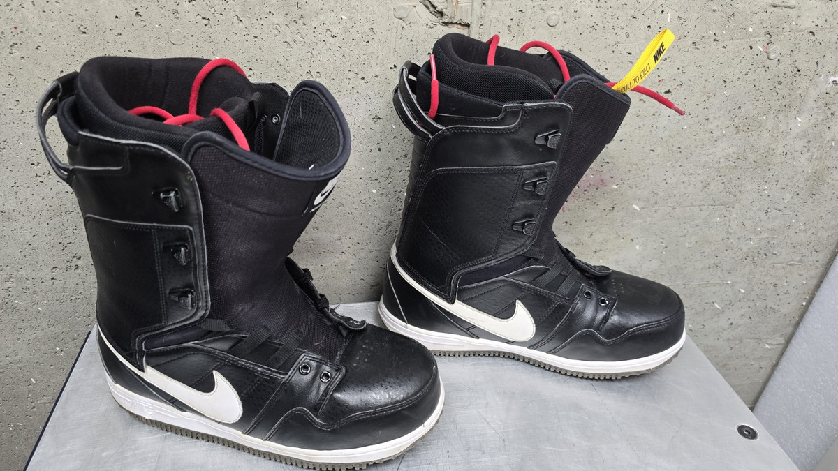 Nike Size 9 Ski & Snowboard Boots for Men for sale | eBay Nike Size 9 Ski & Snowboard Boots for Men for sale | eBay
