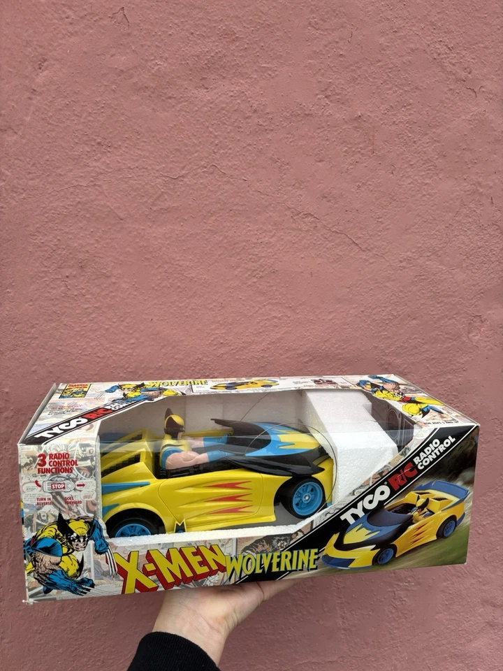 Coche de juguete de radiocontrol de colección TYCO Marvel Comics X Men Wolverine 1993 radiocontrolado Foto 1 de 4