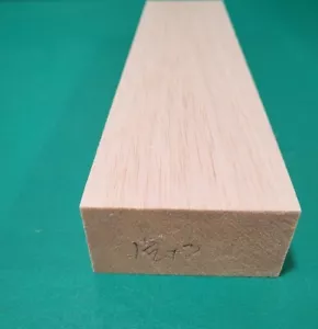 Balsa Block 1-1/2 x 3 x 12in (1) 1734 - Picture 1 of 1