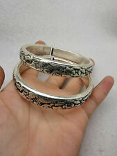 China Old Tibet Silver Carved A pair of Silver Bracelets