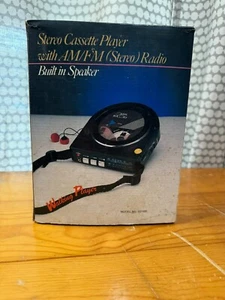 Vintage Suntone AM/FM Kassette tragbares Radio eingebauter Lautsprecher CD100 in Box - Bild 1 von 10