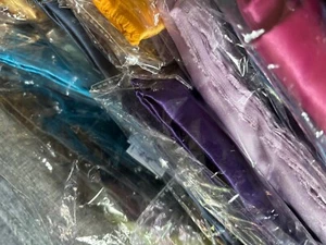 TAILORING MATERIALS; Zips ( All types) Buttons, Bias binding,”hook and loop”, - Picture 1 of 24