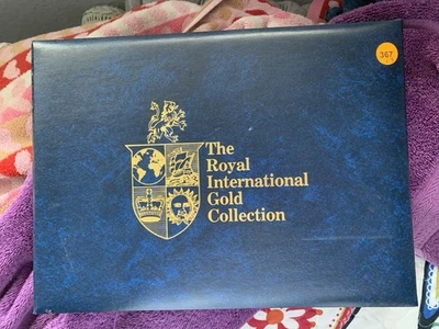 Royal International Gold Collection 1980's First Day Cover Album 16 Sheets 👀 - Image 1 of 4