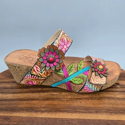 L'artiste Spring Step Sandals Womens 8.5 Tan Multicolor Leather Wedge Adjustable - Image 1 of 4