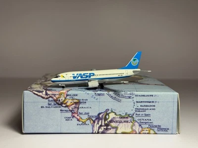 Aeroclassics 1:400 VASP Boeing 737-300 PP-SFJ 2000s colors ACPPSFJ - Image 1 of 2