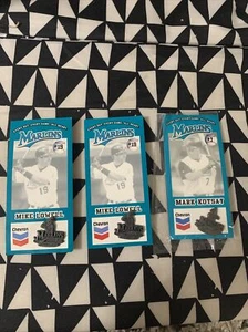MLB Florida Marlins Pins Chevron Lot Of 3 - Mark Kotsay & Mike Lowell - Picture 1 of 6