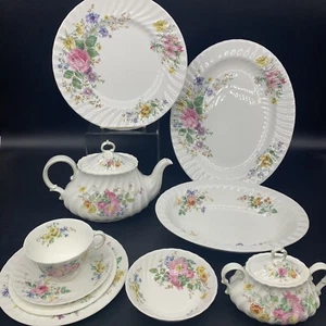 52 pc. VTG 1950s Royal Doulton Fine Bone China Arcadia Dinner Serving Set for 8 - Picture 1 of 24