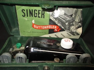 Vintage Singer Buttonholer 160506 Case 4 Templates plus manual #9567/C4 - Picture 1 of 10
