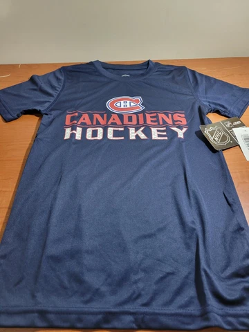 Montreal Canadiens Officially Licensed Youth T-Shirt S (8) Cover