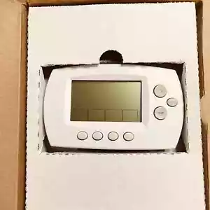 Honeywell Home RENEWRTH6580WF 7-Day Wi-Fi Programmable Thermostat (Refurbished) - Picture 1 of 3