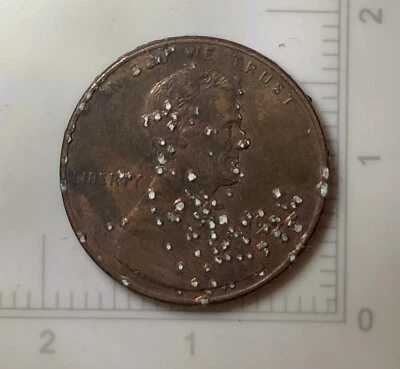 1996 Lincoln Cent Penny Occluded Gas Bubbles Error - Image 1 of 4