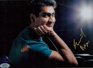 KUMAIL NANJIANI Autograph PSA Cert Number AN43095 - Picture 1 of 1