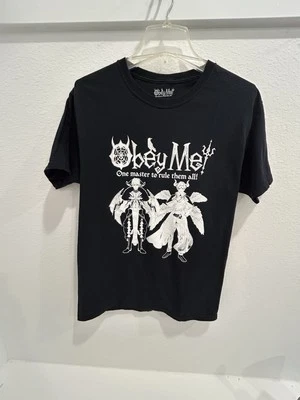 Camiseta Obey Me Adulto - One Master to Rule Them Negra Blanca Hombre’s Grande Animae Foto 1 de 4