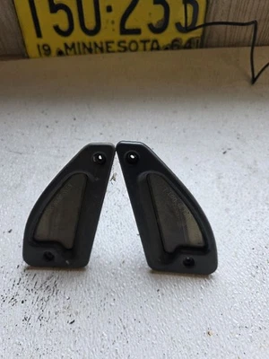 1992 GEO STORM License Plate Lights - Image 1 of 4