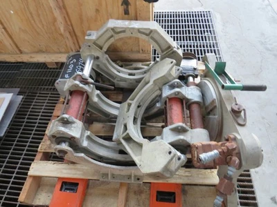 McELROY 412 HYDRAULIC PIPE FUSION MACHINE FACER, CLAMPS, PUMP, LIFT CYL  LOT - Image 1 of 4