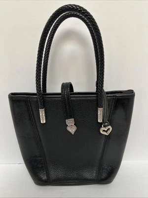 Brighton Black Pebbled Leather Bucket Bag Purse Heart Hardware - Imagem 1 de 4