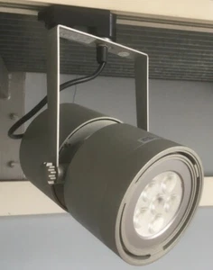 Foco de carril eléctrico SLV LED 10W 4000K blanco neutro 30° usado  - Imagen 1 de 3