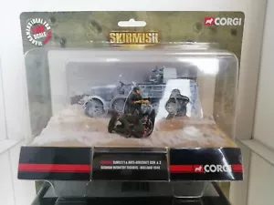 Corgi Skirmish CC60011 SdKfz7/1 & pistola antiaerea & 3 figure di fanteria te... - Foto 1 di 7