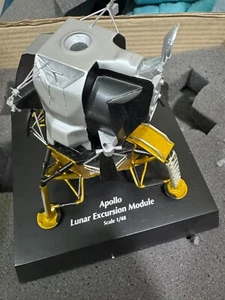 Apollo Lunar Excursion Module - 1/48 scale model - Picture 1 of 4