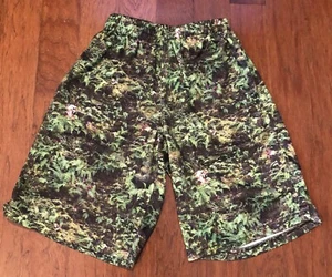 Boys Nike Skateboarding Shorts SB Nylon Green Jungle Print Medium M - Picture 1 of 5